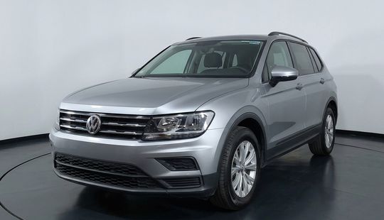 Volkswagen • Tiguan