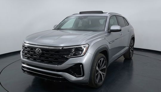 Volkswagen • Cross Sport