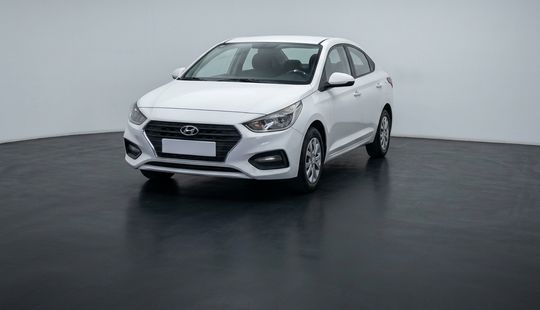 Hyundai • Accent