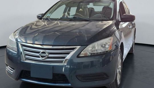 Nissan • Sentra