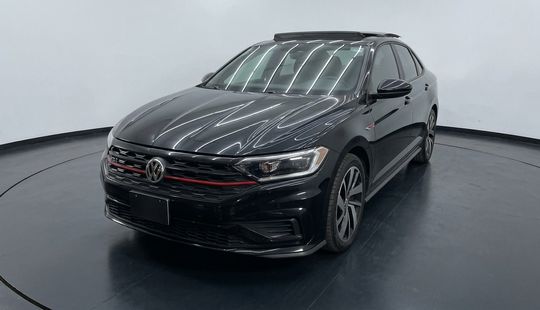 Volkswagen • Jetta