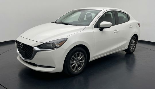 Mazda • Mazda 2