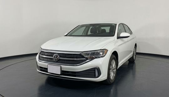 Volkswagen • Jetta
