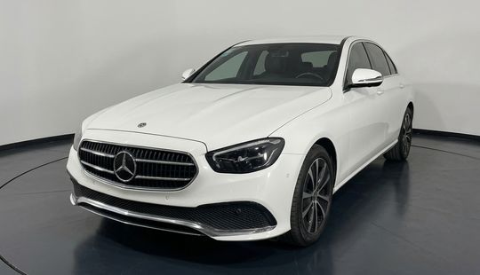 Mercedes Benz • Clase E