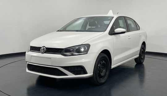 Volkswagen • Vento