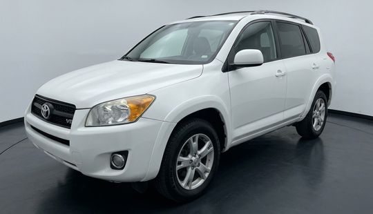 Toyota • RAV4