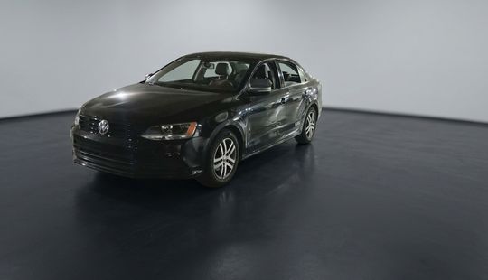 Volkswagen • Jetta