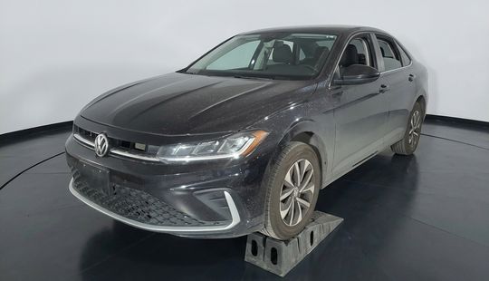 Volkswagen • Jetta