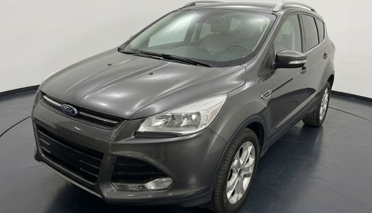 Ford • Escape