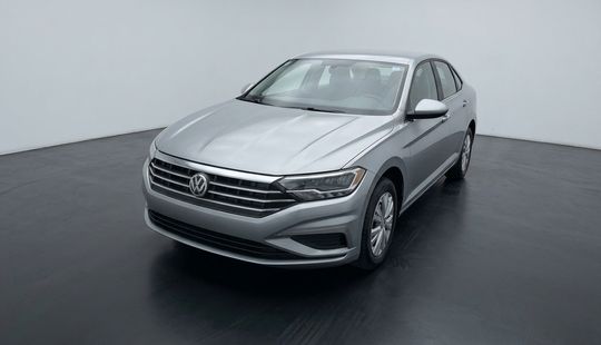 Volkswagen • Jetta