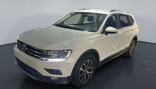 Volkswagen • Tiguan