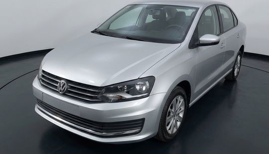 Volkswagen • Vento
