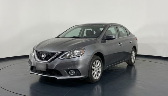 Nissan • Sentra