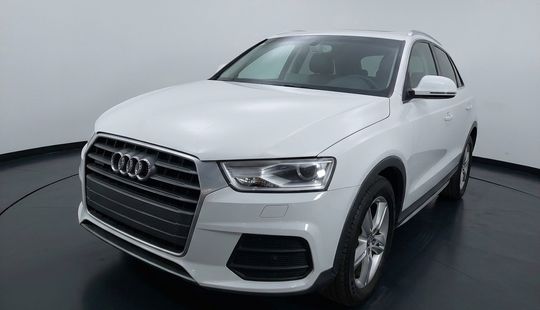 Audi • Q3
