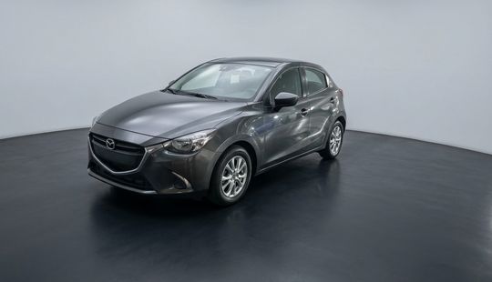 Mazda • Mazda 2