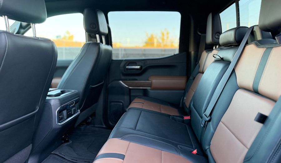 Chevrolet Cheyenne 6.2 CHEYENNE HIGH CREW CAB G AUTO 4WD Pickup 2021