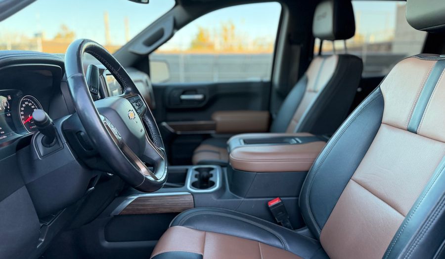 Chevrolet Cheyenne 6.2 CHEYENNE HIGH CREW CAB G AUTO 4WD Pickup 2021