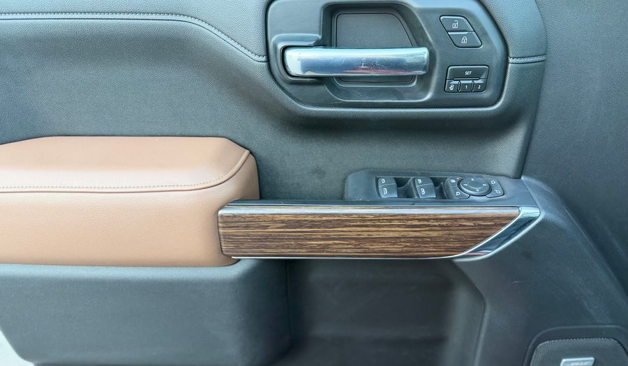 Chevrolet Cheyenne 6.2 CHEYENNE HIGH CREW CAB G AUTO 4WD Pickup 2021