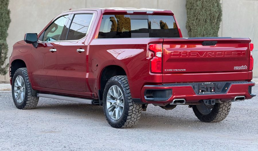 Chevrolet Cheyenne 6.2 CHEYENNE HIGH CREW CAB G AUTO 4WD Pickup 2021