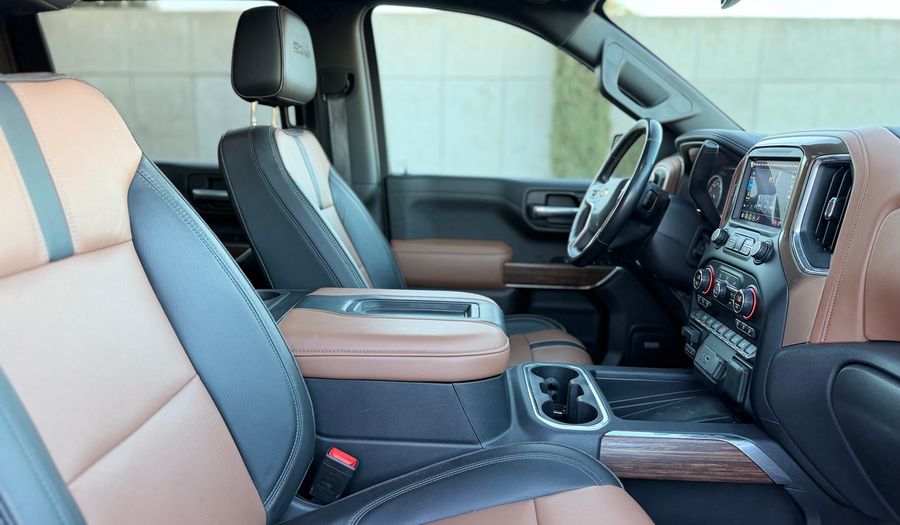 Chevrolet Cheyenne 6.2 CHEYENNE HIGH CREW CAB G AUTO 4WD Pickup 2021