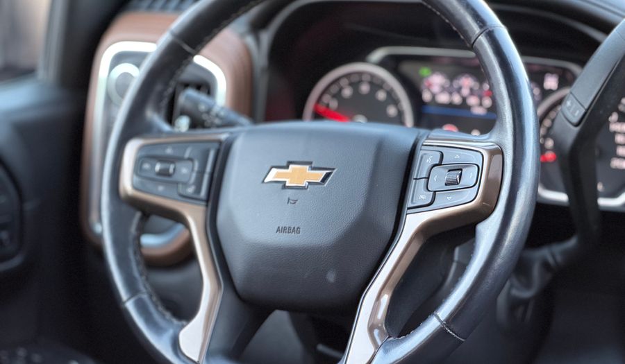 Chevrolet Cheyenne 6.2 CHEYENNE HIGH CREW CAB G AUTO 4WD Pickup 2021