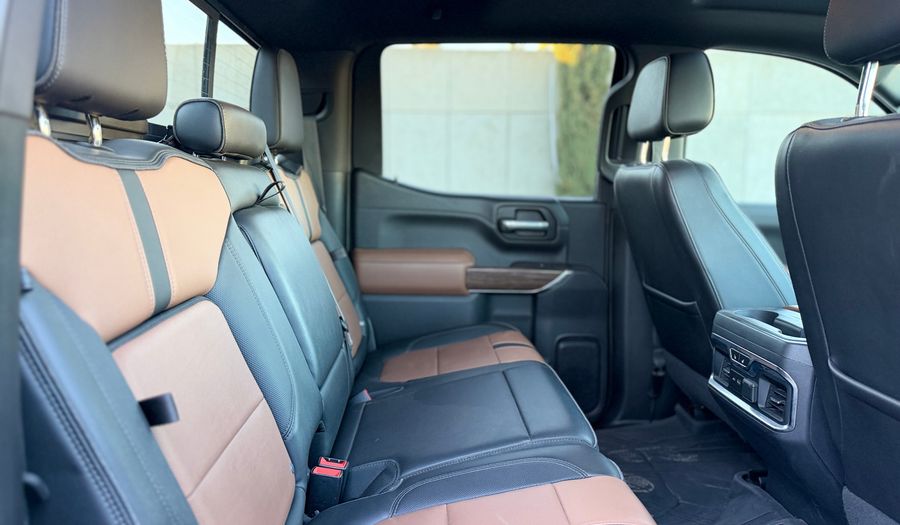 Chevrolet Cheyenne 6.2 CHEYENNE HIGH CREW CAB G AUTO 4WD Pickup 2021