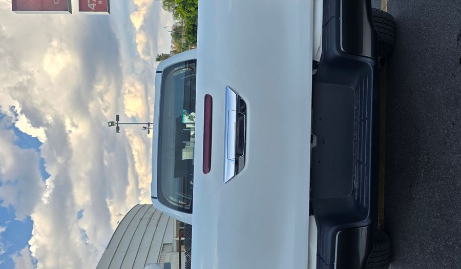 Toyota Hilux 2.7 SR DOBLE CABINA Pickup 2022