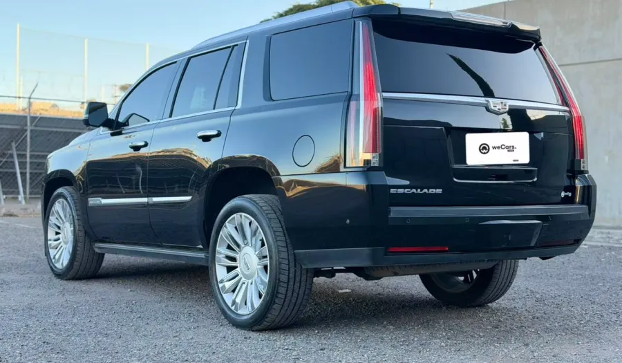 Cadillac Escalade 6.2 SUV P PLATINUM AT 4WD Suv 2017