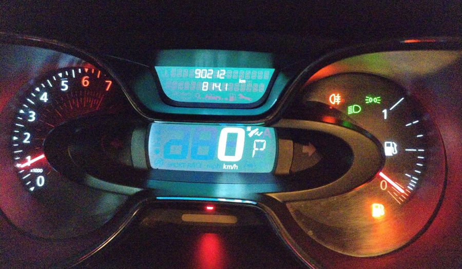 Renault Captur 1.3 ICONIC CVT Hatchback 2022