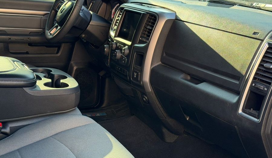 Ram 1500 5.7 HEMI SPORT CREW CAB 4X4 V8 8AT Pickup 2023