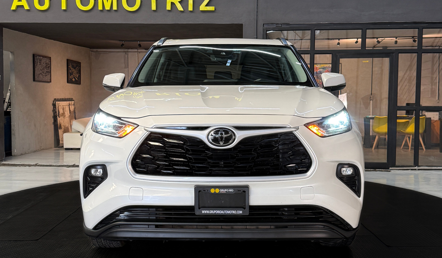 Toyota Highlander 3.5 XLE AUTO Suv 2021