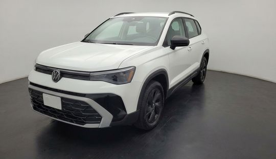 Volkswagen • Taos