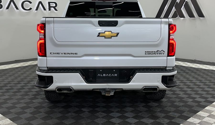 Chevrolet Cheyenne 5.3 CHEYENNE HIGH CREW CAB J AUTO 4WD Pickup 2023