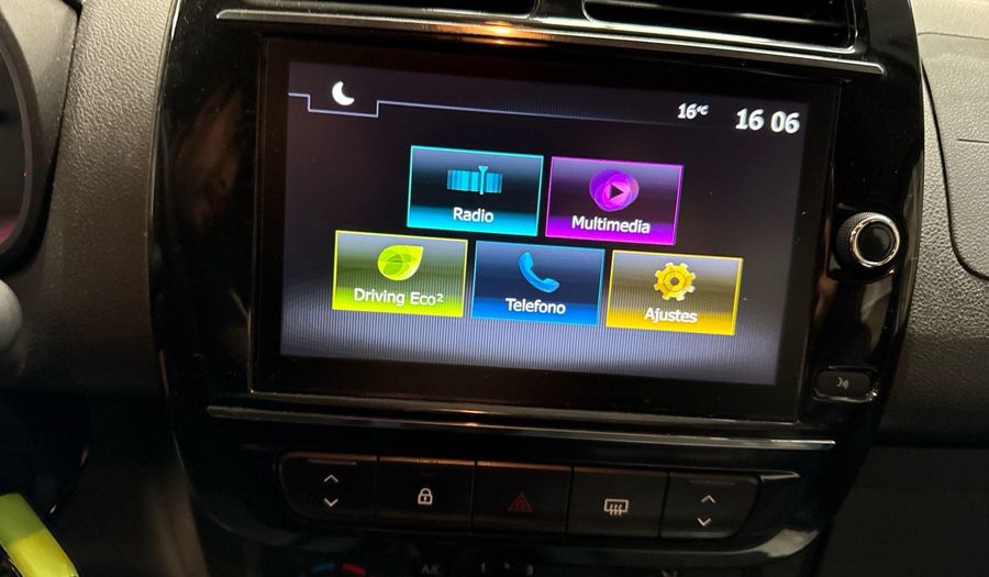 Renault Kwid 1.0 ICONIC Hatchback 2025