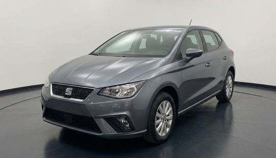 2018 • 76,000 km • Manual