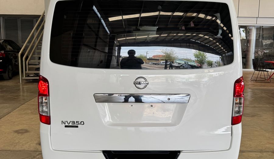 Nissan Nv350 Urvan 2.5 15 PASAJEROS AMPLIA A/A PAQ SEG Van 2021
