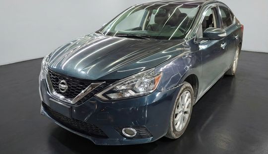Nissan • Sentra