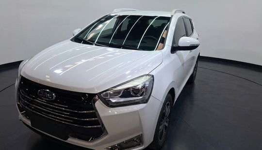 2022 • 72,665 km • Manual