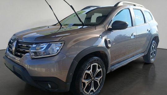 Renault • Duster