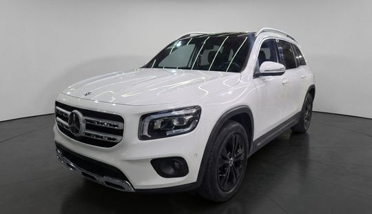 Mercedes Benz • Clase GLB