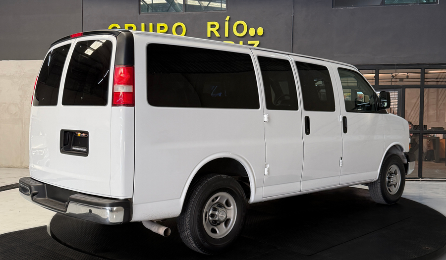 Chevrolet Express Van 6.0 PASAJEROS VAN L 2016