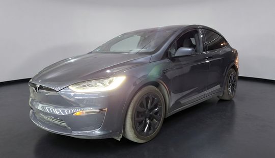 Tesla • Model X