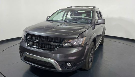 Dodge • Journey