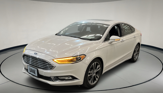 Ford • Fusion