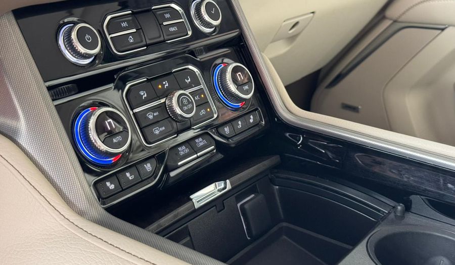 Gmc Yukon 6.2 DENALI B AUTO 4WD Suv 2023