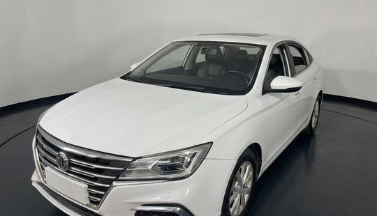 2023 • 84,973 km • Automático