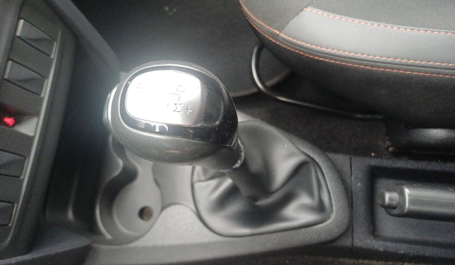 Renault Stepway 1.6 INTENS CVT Hatchback 2024