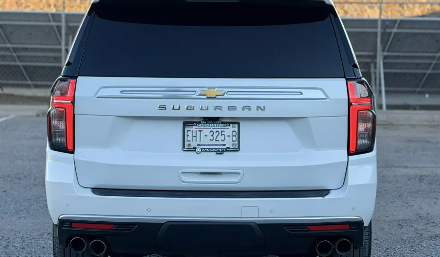 Chevrolet Suburban 6.2 HIGH COUNTRY G AUTO 4WD Suv 2023