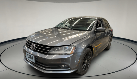 Volkswagen • Jetta