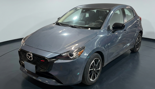 Mazda • Mazda 2